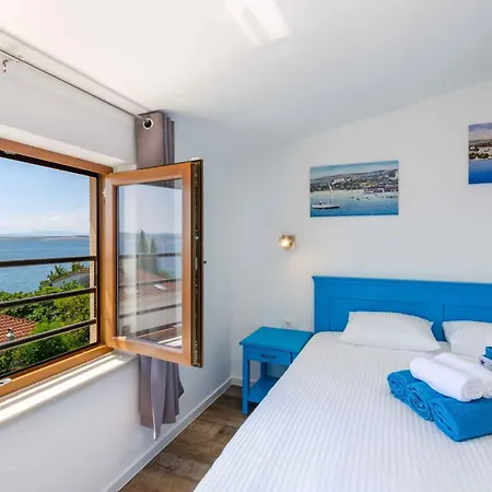 In 39082 Crikvenica