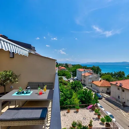 In 39082 Crikvenica
